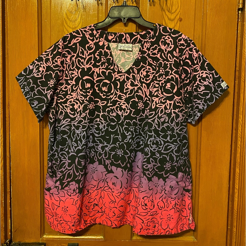 Women’s XL Scrub Top